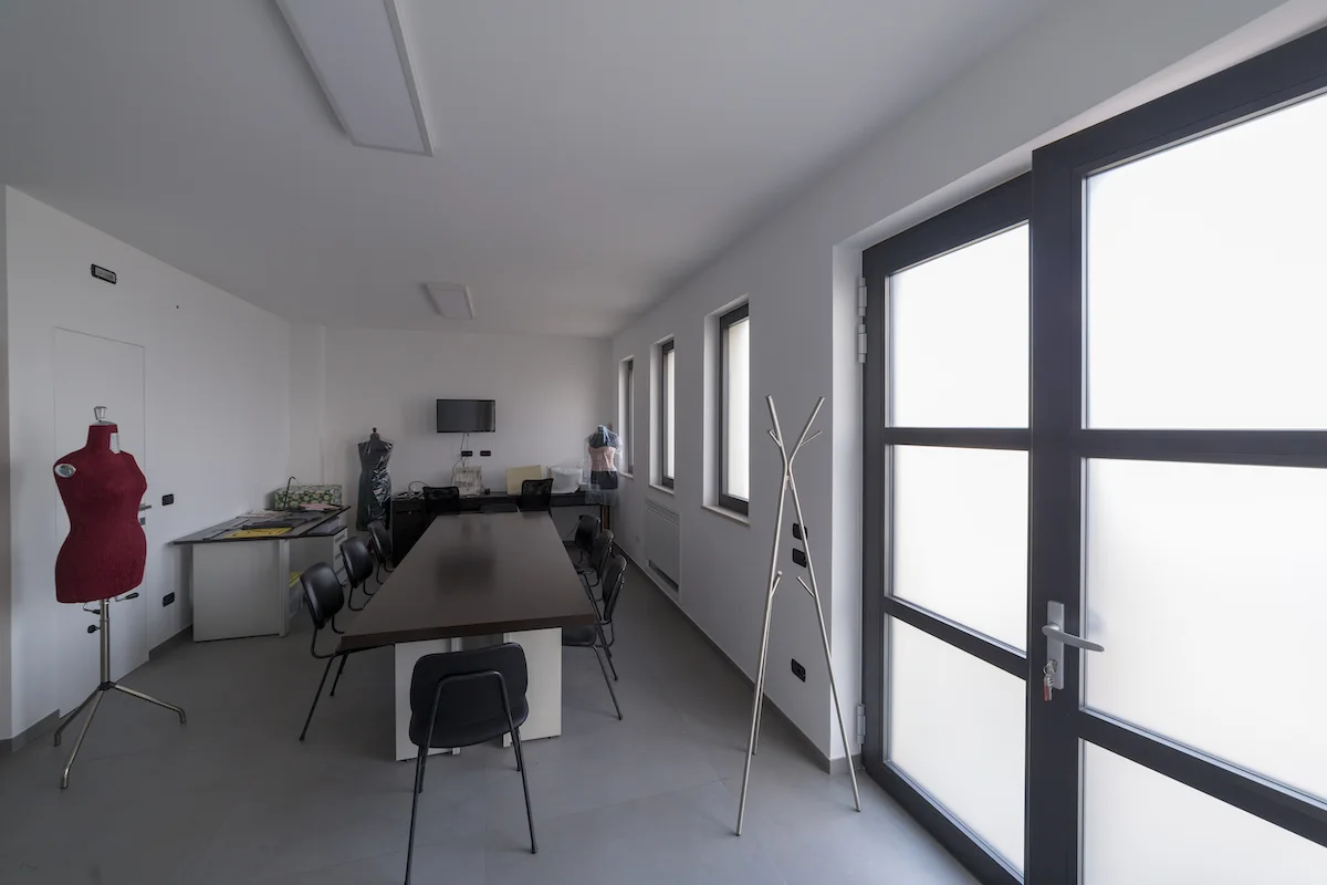 Ufficio con infissi in PVC e alluminio
